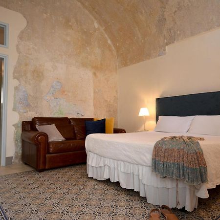 גאליפולי B&B Palazzo Del Capitolo - By I Bastioni San Domenico מראה חיצוני תמונה