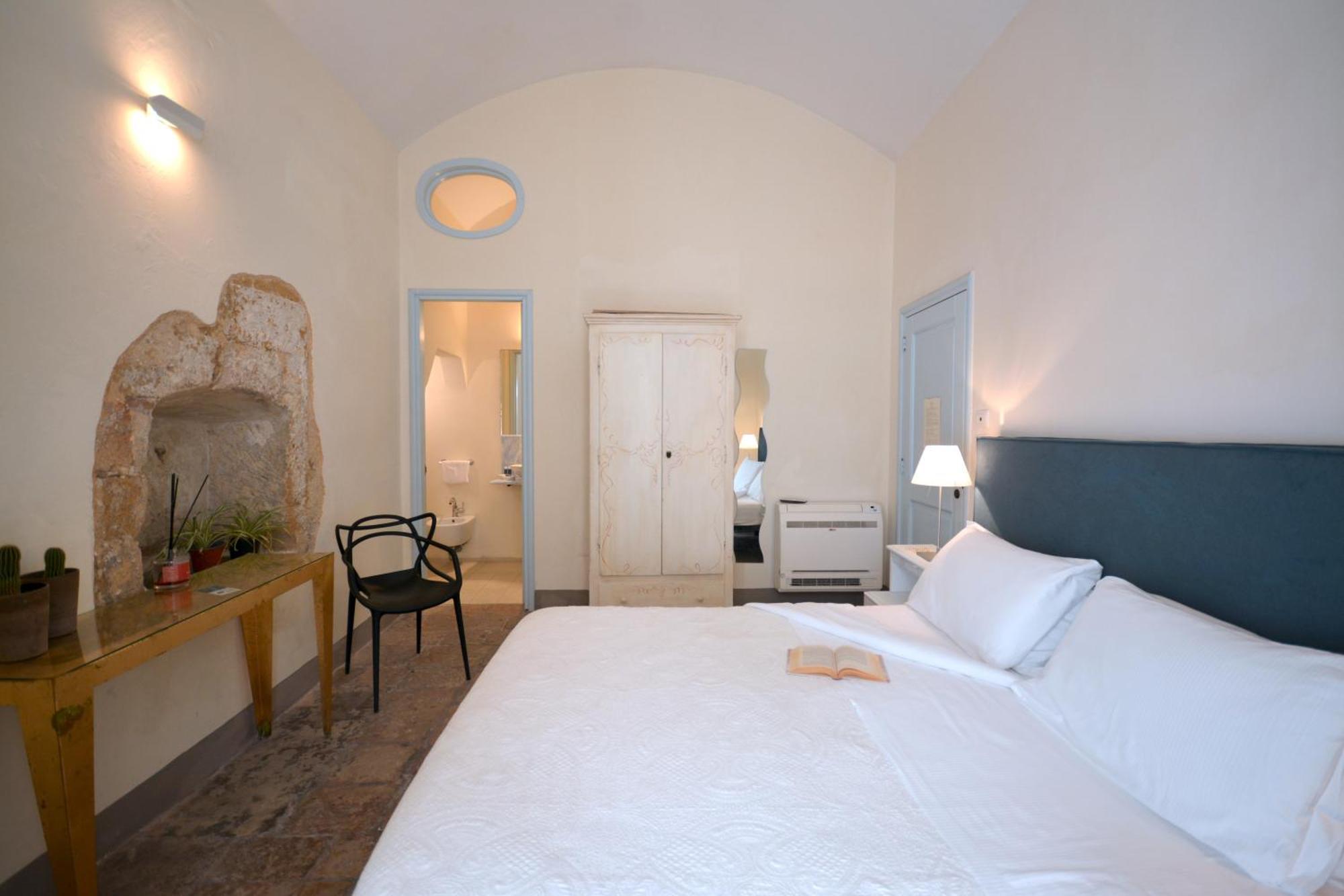 גאליפולי B&B Palazzo Del Capitolo - By I Bastioni San Domenico מראה חיצוני תמונה